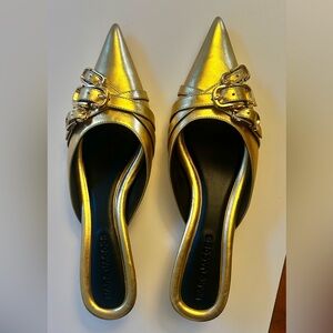 Mark Jacobs The Emma Kitten heel gold mules. Size US 9